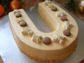 Сладкая "Подкова" сулит удачу в Год Лошади — такой торт готовят без духовки, а получается он "таааакой вкусный"