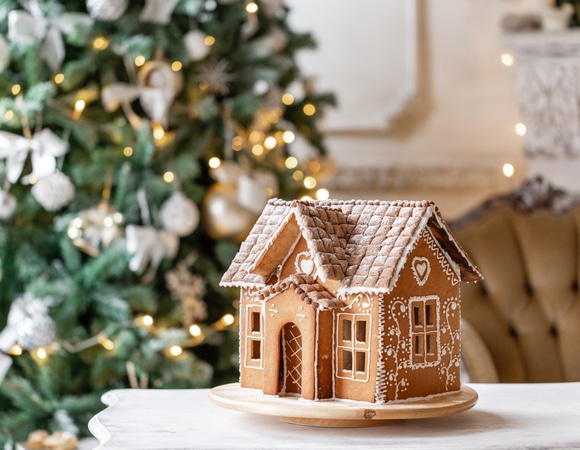 Придумали римляне, прославили братья Гримм: 12 декабря отмечаем День пряничного домика