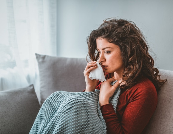 Лучше просто съесть: терапевт Маршинцева раскритиковала "хреновый" рецепт от заложенности носа из Сети