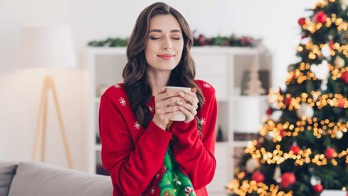 Ароматы Нового года — парфюмер рассказала об эволюции праздничных запахов Ароматы Нового года — парфюмер рассказала об эволюции праздничных запахов