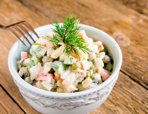 Праздник не заканчивается! Отмечаем 2 января День оливье 