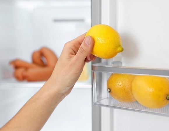 Как хранить лимоны, чтобы они не высыхали и не теряли вкус?