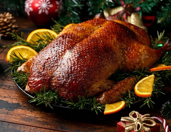 Горячие блюда к Новому году: праздничные рецепты от шеф-поваров