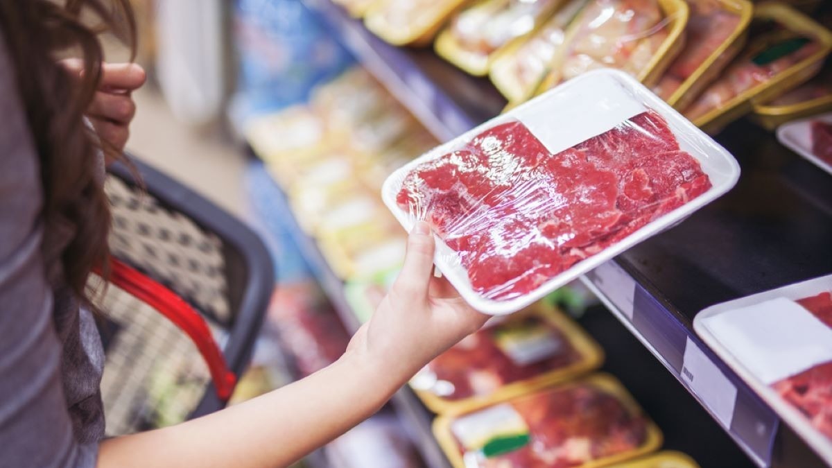 Умная упаковка сама подскажет, что продукты испортились: прорывная технология ученых спасет миллионы людей от отравлений
