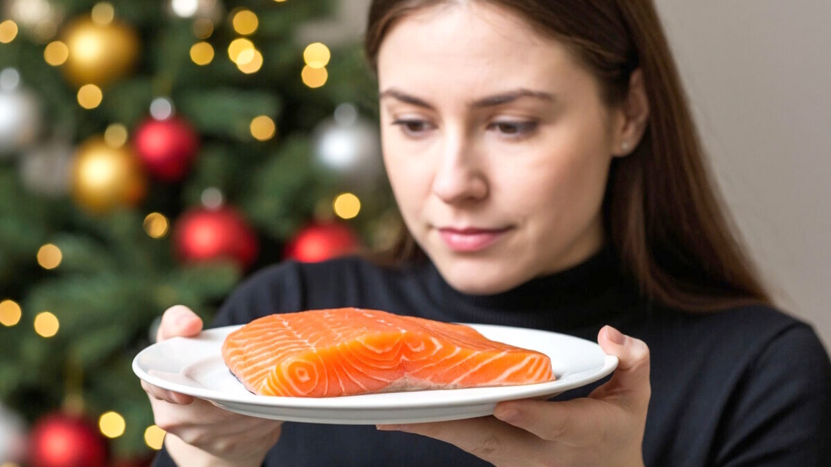 Кому стоит отказаться от красной рыбы — даже на Новый год? 