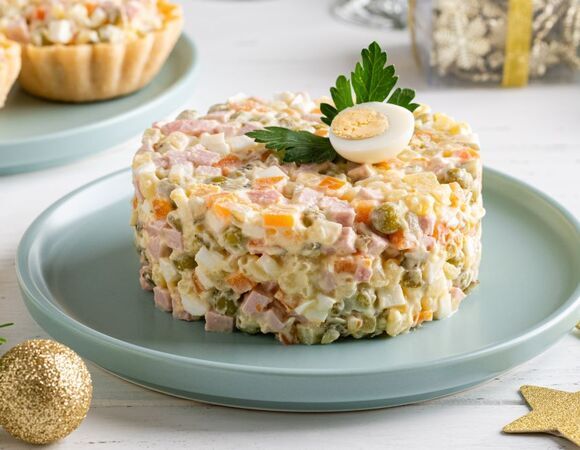 Разрушит ли порция оливье сосуды и как принимать лекарства в день праздника: кардиолог рассказал о самой важной подготовке к Новому году