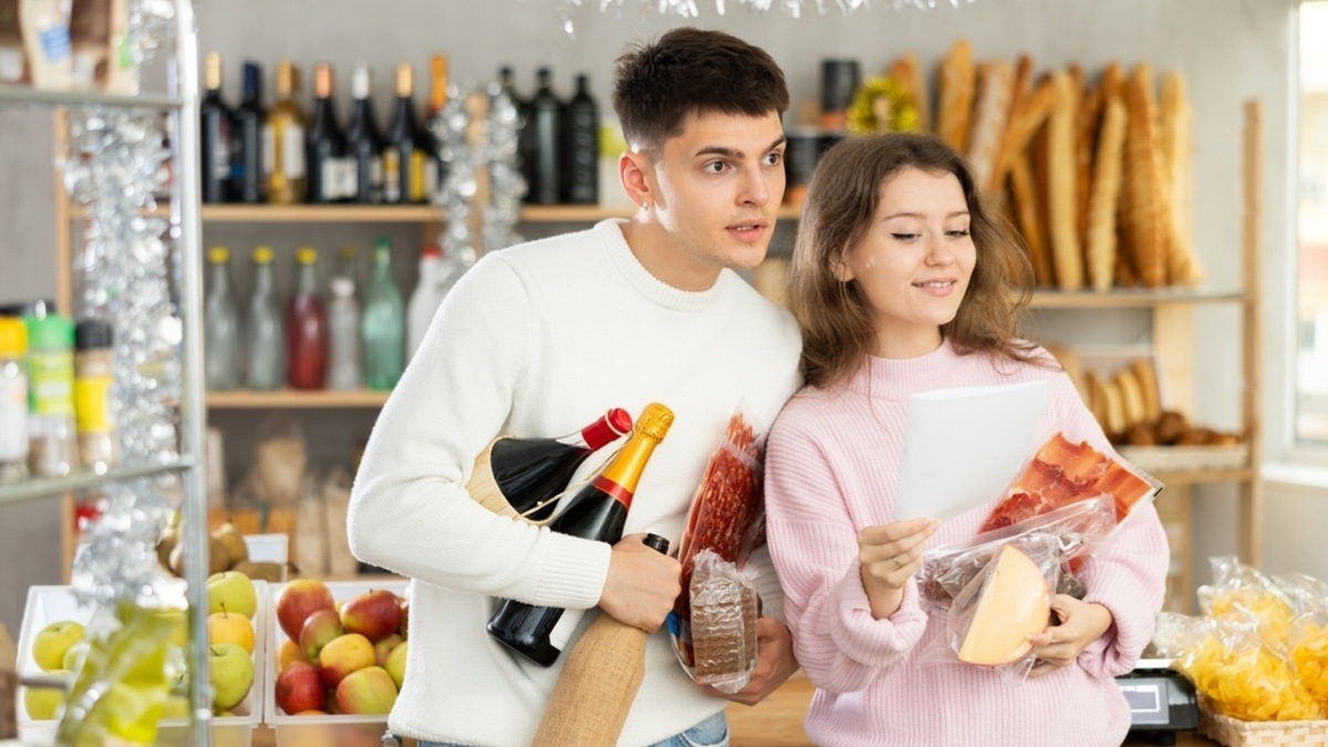 Что можно и нельзя брать по акции перед Новым годом? Чек-лист предложила эксперт