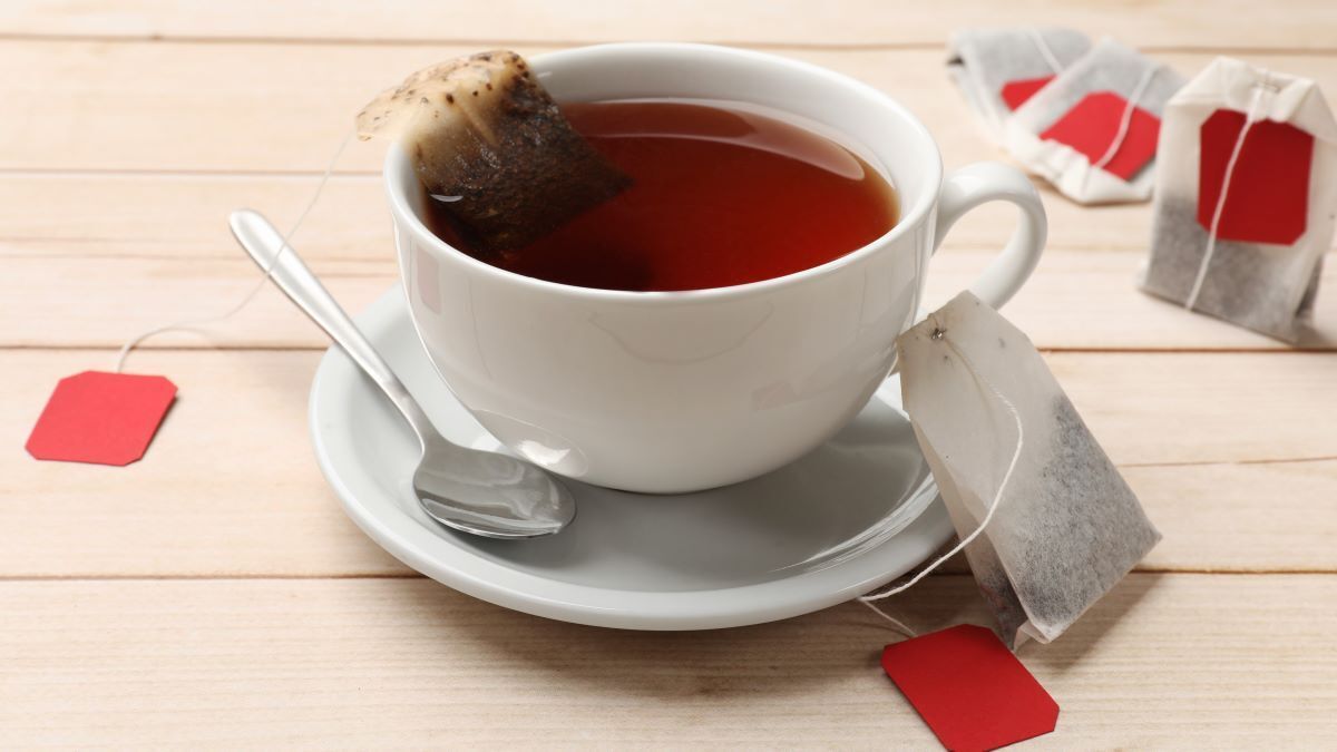 Сколько раз можно заваривать чайные пакетики: не одноразовые, но и не бесконечные 