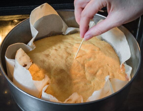 Мы годами ошибались: старый трюк кулинаров оказался неэффективен — шеф-повар развеял миф о выпечке