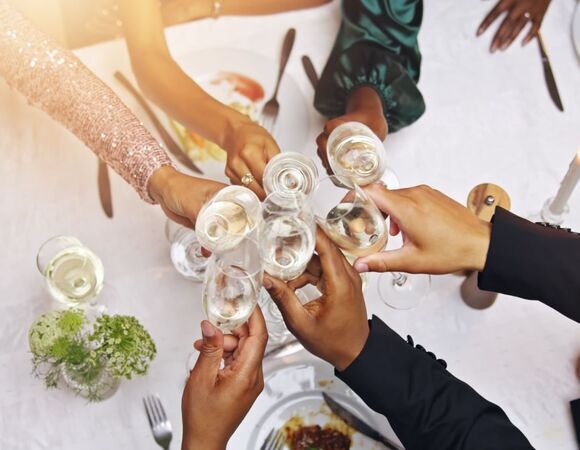 Что под запретом на праздничном столе: как правильно отмечать, чтобы здоровья хватило на весь год