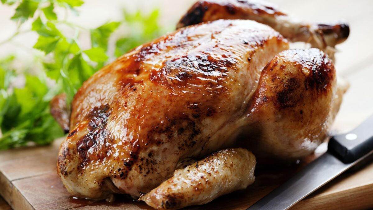 Никогда не готовьте куриную тушку в мультиварке: шеф-повар объяснила, что может пойти не так