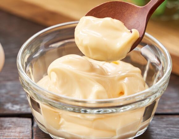 Делаем пикантный майонез в азиатском стиле: понадобится популярная корейская закуска