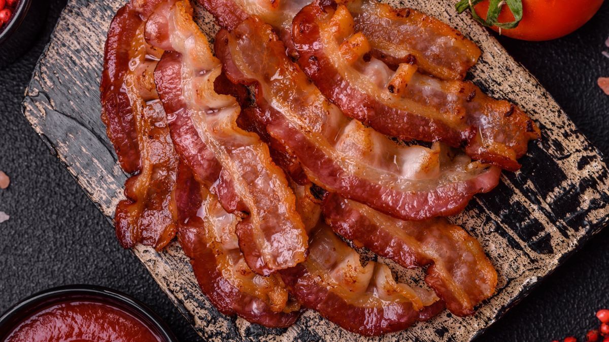 Хрустящий и аппетитный гастрономический праздник: отмечаем День бекона 30 декабря
