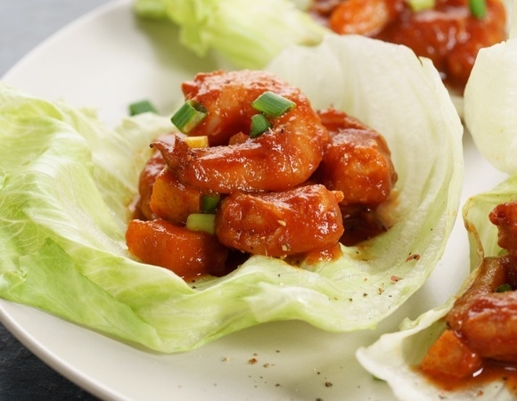 Чем заменить тарталетки на Новый год — диетолог предложила самые "легкие" варианты