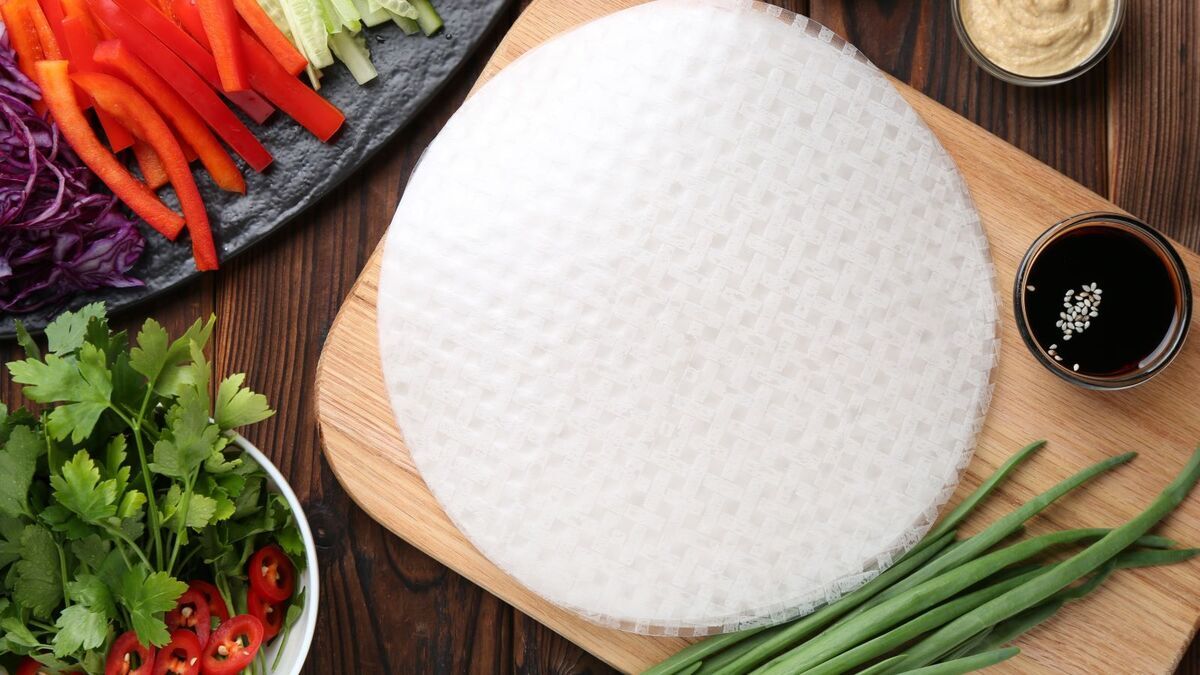 Горячие блюда из рисовой бумаги: шеф-повар поделилась оригинальными рецептами — вам и в голову не придет использовать продукт так Горячие блюда из рисовой бумаги: шеф-повар поделилась оригинальными рецептами — вам и в голову не придет использовать продукт так