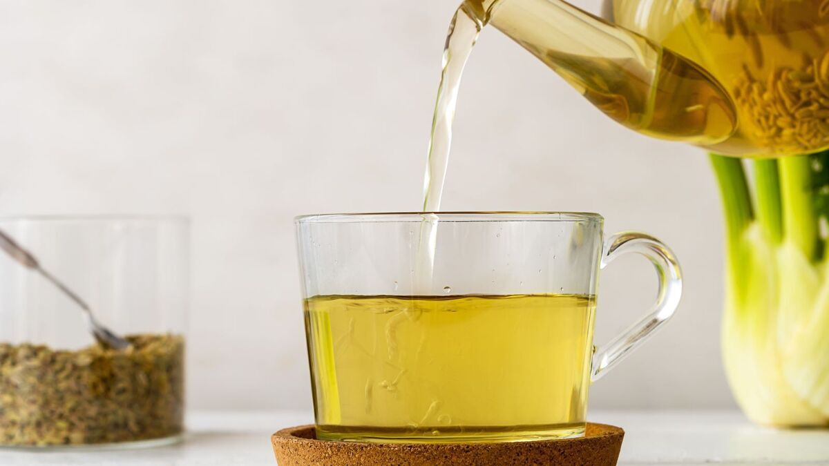 Как убрать отеки после новогодних праздников: что можно делать, а что приведет к "спутанности сознания и судорогам"