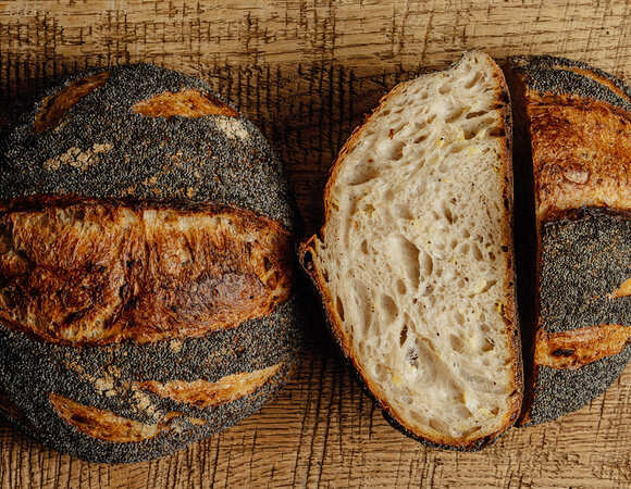 Рецепт картофельного тартина с маком от профессионального пекаря