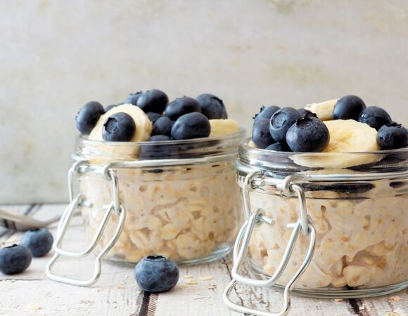 "Бирхерские мюсли": этот любимый завтрак принцессы Дианы может приготовить каждый