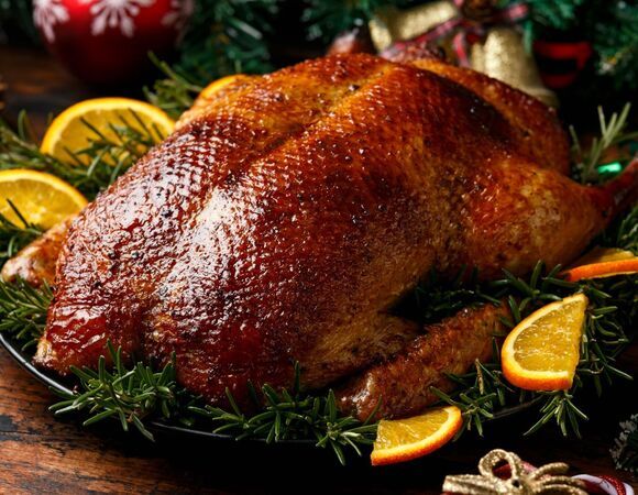 Как сделать лакированную корочку у запеченной утки или гуся: советует шеф-повар