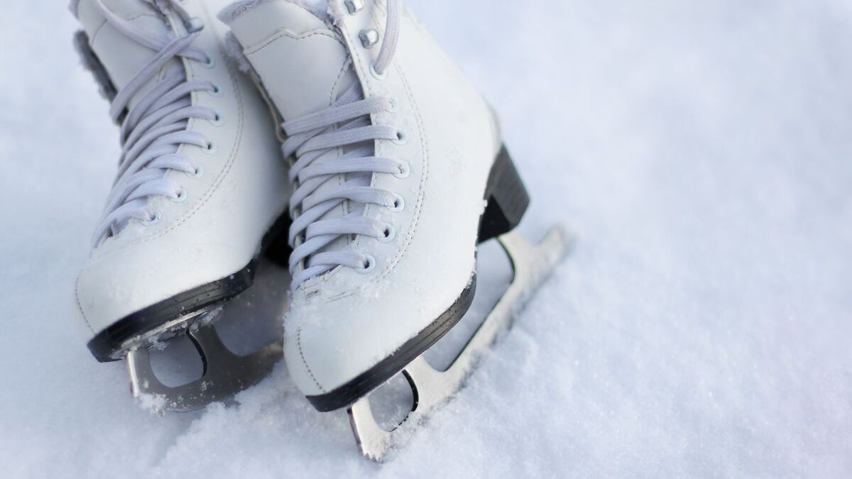 Встала на коньки и "наеденное" ушло: тренер рассказала, сколько калорий "сжигают" зимние активности Встала на коньки и "наеденное" ушло: тренер рассказала, сколько калорий "сжигают" зимние активности