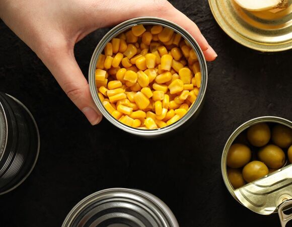 Держу эти 5 консервированных овощей под рукой и всегда есть, что приготовить: быстро, просто, вкусно