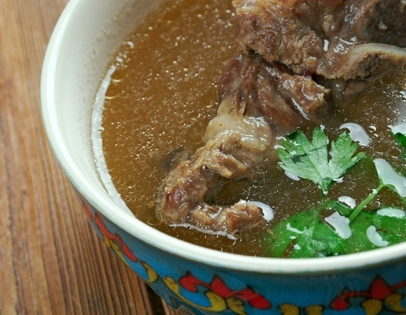 Шеф-повар рассказал, из чего готовят настоящий хаш и почему его советуют есть ранним утром