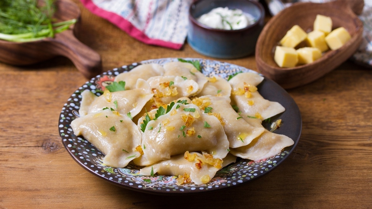 Для вареников выбираю самую "витаминную" начинку (это не творог или картошка) — получается сытно, полезно и оригинально