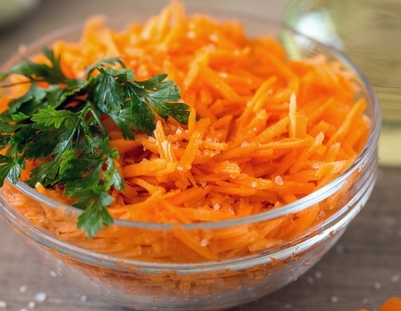 Когда ничего нет, делаю этот "вау"-салат из одной морковки — закуска от "Едим Дома" подойдет ко всему