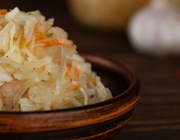 Квашеная капуста без соли? Эксперты программы "О самом главном" научили делать любимое блюдо без лишнего натрия