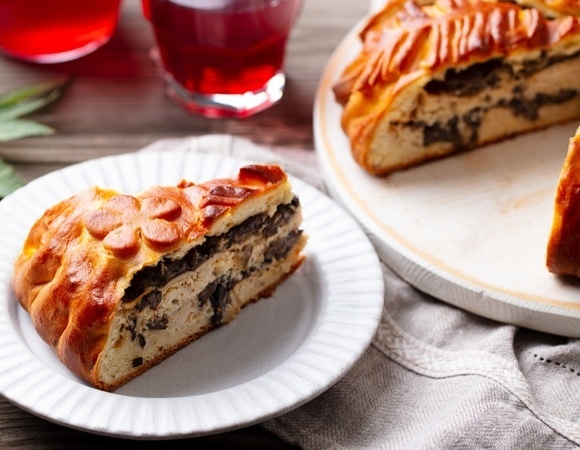 Что такое кулебяка, о пользе которой заявила врач Малышева? Вот как готовить настоящий русский "суперфуд"