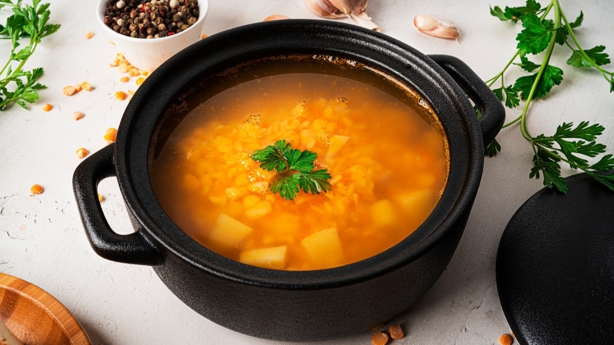 Нет, не показалось! Стало известно, почему супы становятся вкуснее на следующий день 