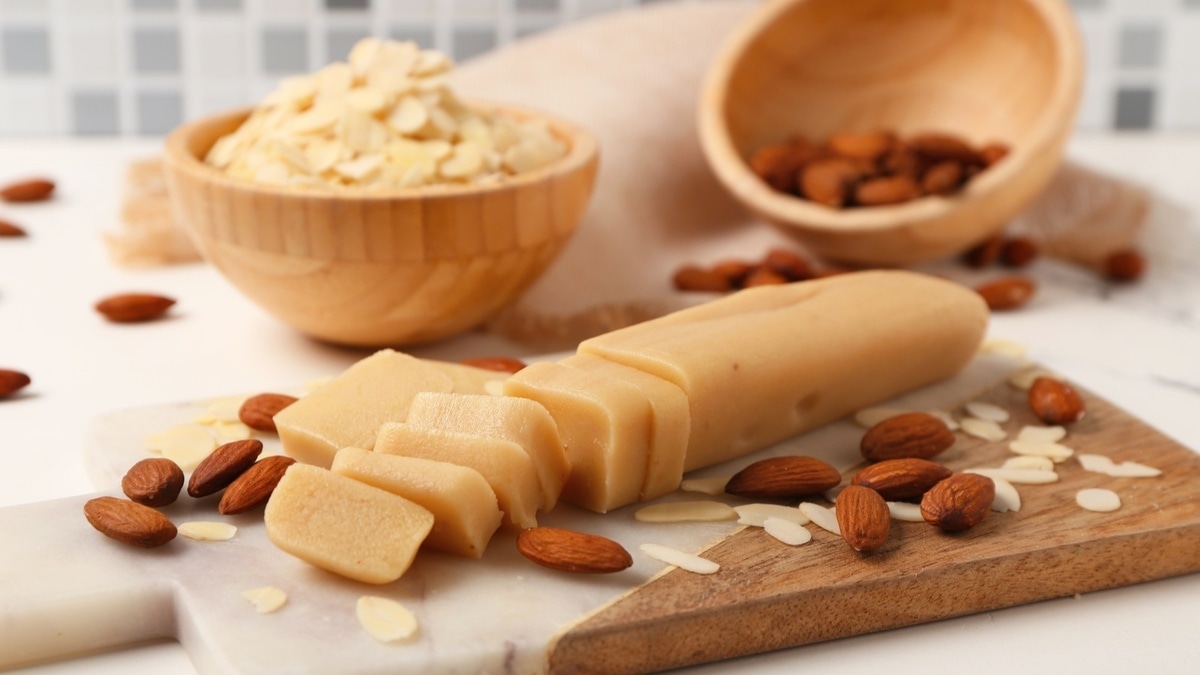 Сказочный марципан делаю своими руками: не стыдно и гостям подарить, если сами не съедаем