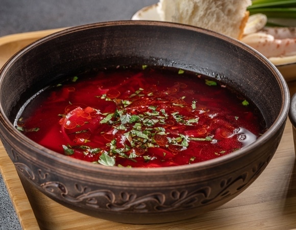 Борщ — это суп или нет? Шеф-повар поставил точку в затянувшемся споре: "Пусть идут учиться"