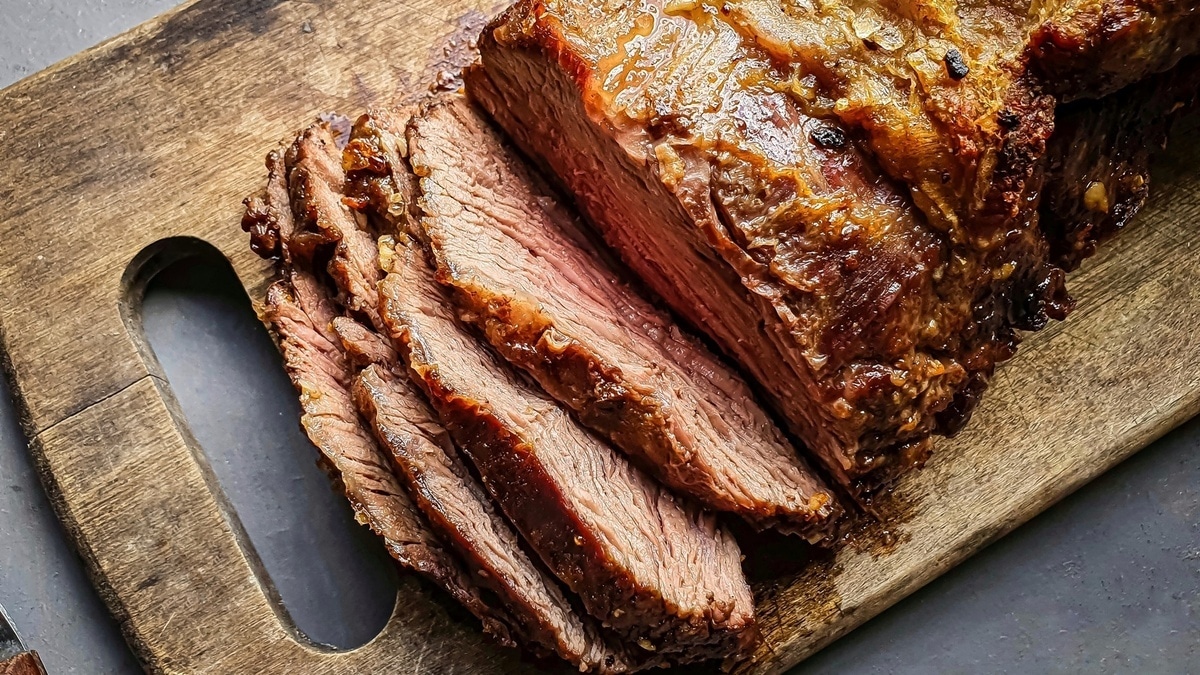 Шеф-повар указал на 3 секрета, без которых говядина никогда не получится мягкой: а так бы таяла во рту