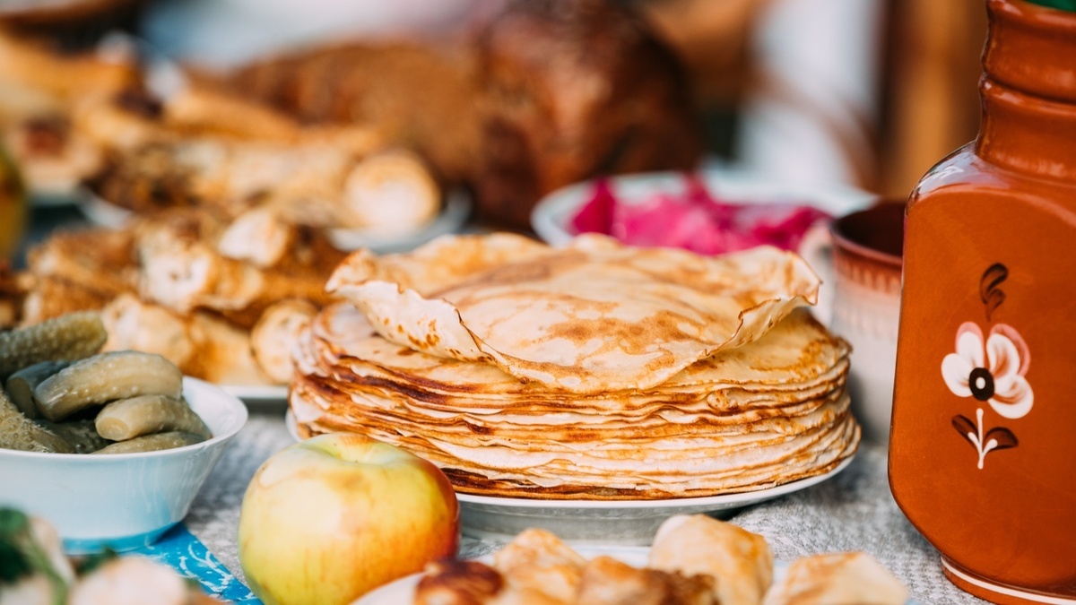 Что готовить на Масленицу? В праздничную неделю уместны не только блины Что готовить на Масленицу? В праздничную неделю уместны не только блины