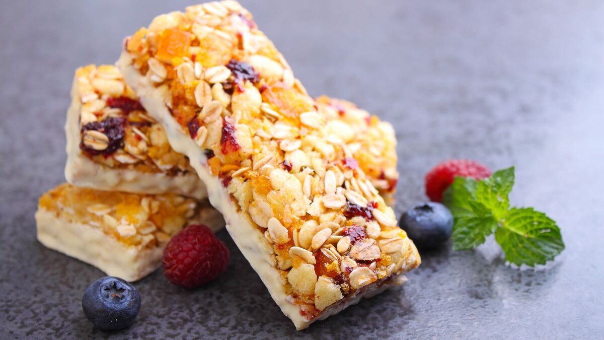 Да здравствует вкусный и полезный перекус, придуманный древними греками! Отмечаем 21 января День злакового батончика 