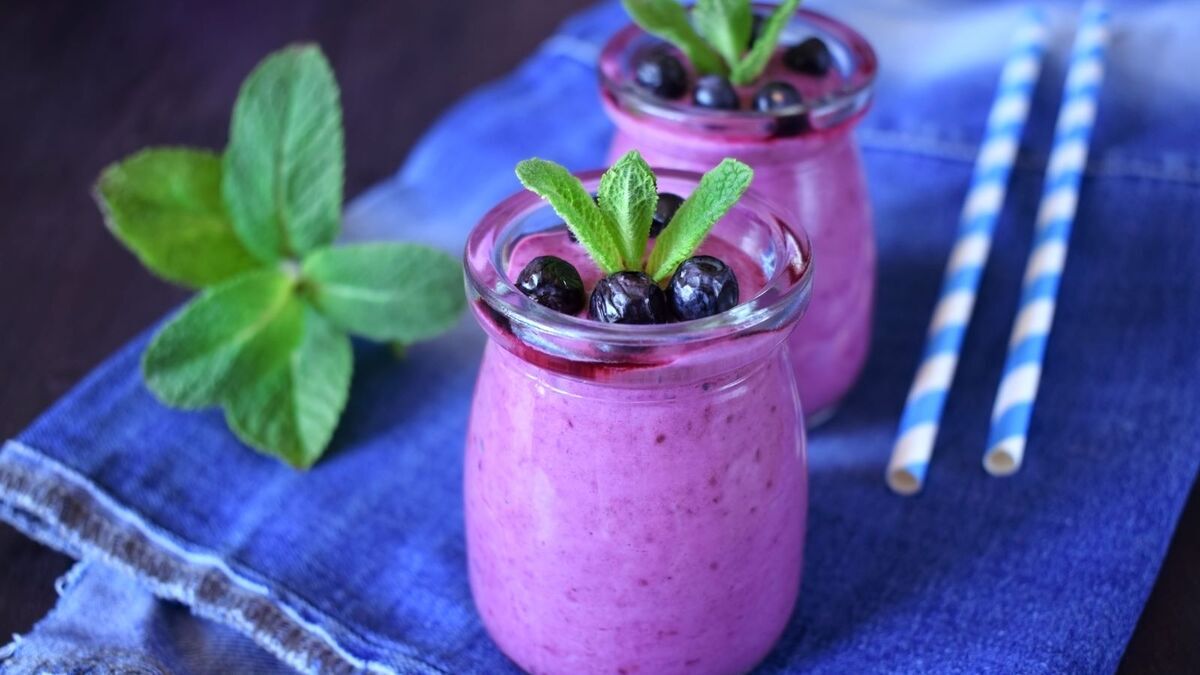 Худеть можно вкусно: 3 рецепта коктейлей на основе кефира, которые помогут увидеть нужную цифру на весах Худеть можно вкусно: 3 рецепта коктейлей на основе кефира, которые помогут увидеть нужную цифру на весах