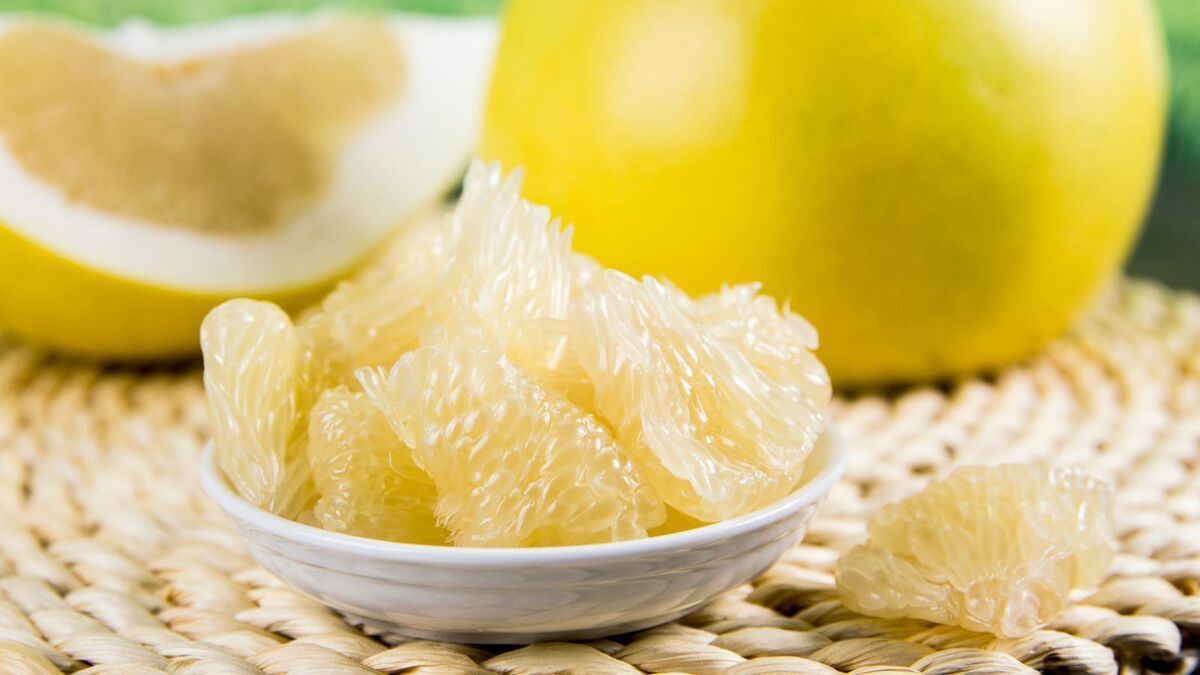 Открыла для себя помело и поразилась: оказался вкуснее и полезнее привычных лимонов и апельсинов Открыла для себя помело и поразилась: оказался вкуснее и полезнее привычных лимонов и апельсинов