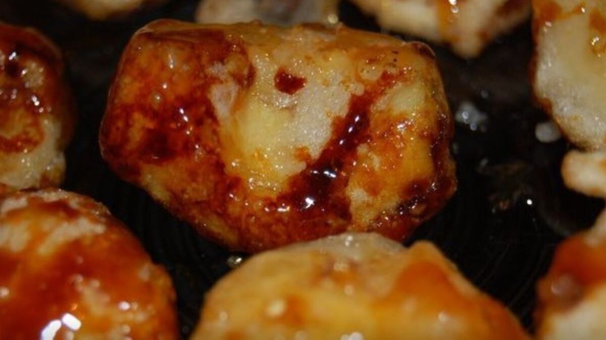 Когда хочу удивить гостей, делаю эти яблоки в карамели по китайскому рецепту из 3 ингредиентов: довольные причавкивания вместо комплиментов Когда хочу удивить гостей, делаю эти яблоки в карамели по китайскому рецепту из 3 ингредиентов: довольные причавкивания вместо комплиментов