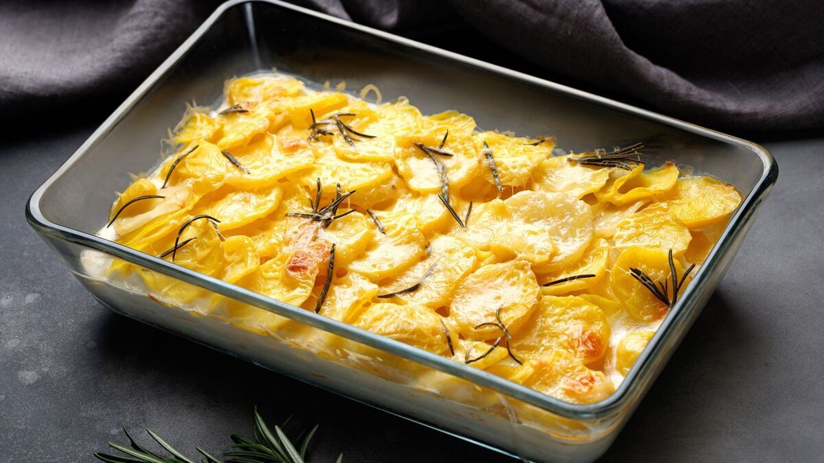 Жду гостей с минуты на минуту, а в холодильнике только сыр и картошка: изысканный обед за 300 рублей Жду гостей с минуты на минуту, а в холодильнике только сыр и картошка: изысканный обед за 300 рублей