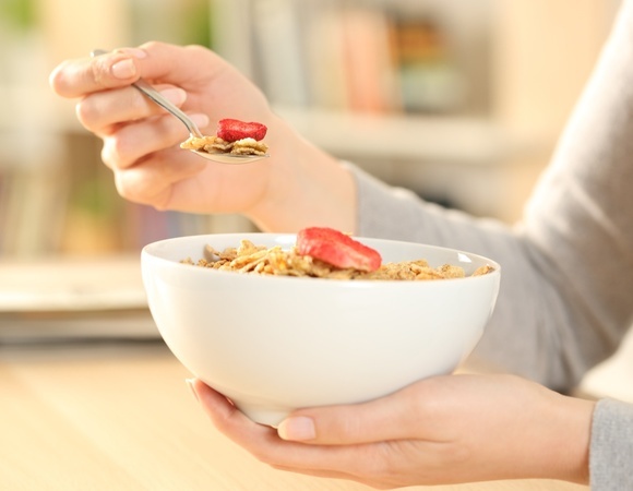 Всего 2 дня: ученые нашли способ снизить "плохой" холестерин с помощью каши 