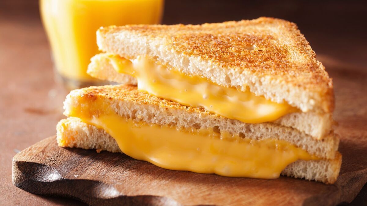 Гордон Рамзи опозорился, совершив 3 ошибки в сырном сэндвиче на гриле: "Худший!"