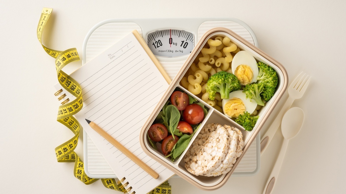 Почему на правильном питании не получается похудеть? Диетолог развеяла миф о "низкокалорийности" некоторых продуктов Почему на правильном питании не получается похудеть? Диетолог развеяла миф о "низкокалорийности" некоторых продуктов