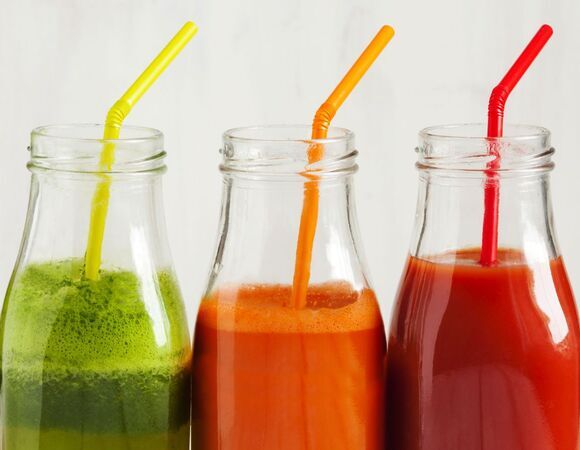 Домашний кефир и зеленый банан: эксперт "Едим Дома" поделилась рецептом полезного для пищеварения смузи