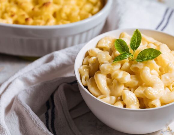 Не смогла пройти мимо этого рецепта макарон: он так прост, что готовлю по нему теперь через день