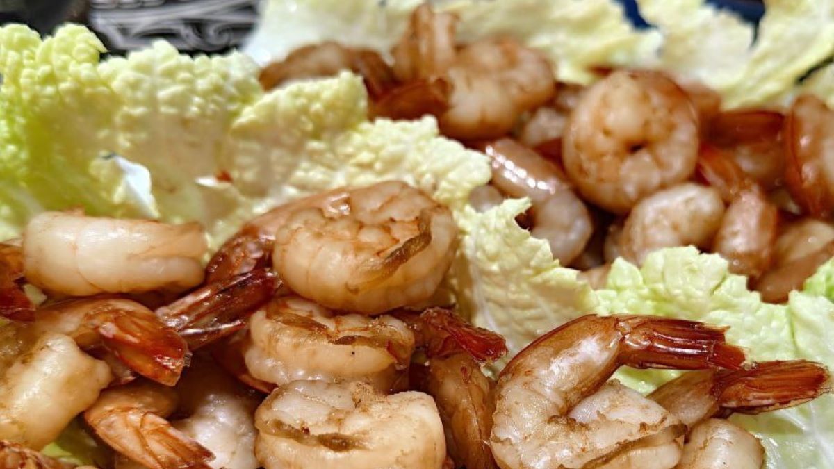 Сунула креветки в духовку и за 10 минут превратила обычный вечер в замечательный: "Едим Дома" проверили вирусный рецепт из Сети