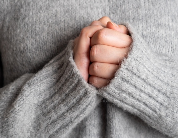 Обморожены руки после морозов: косметолог объяснила, как восстановить кожу