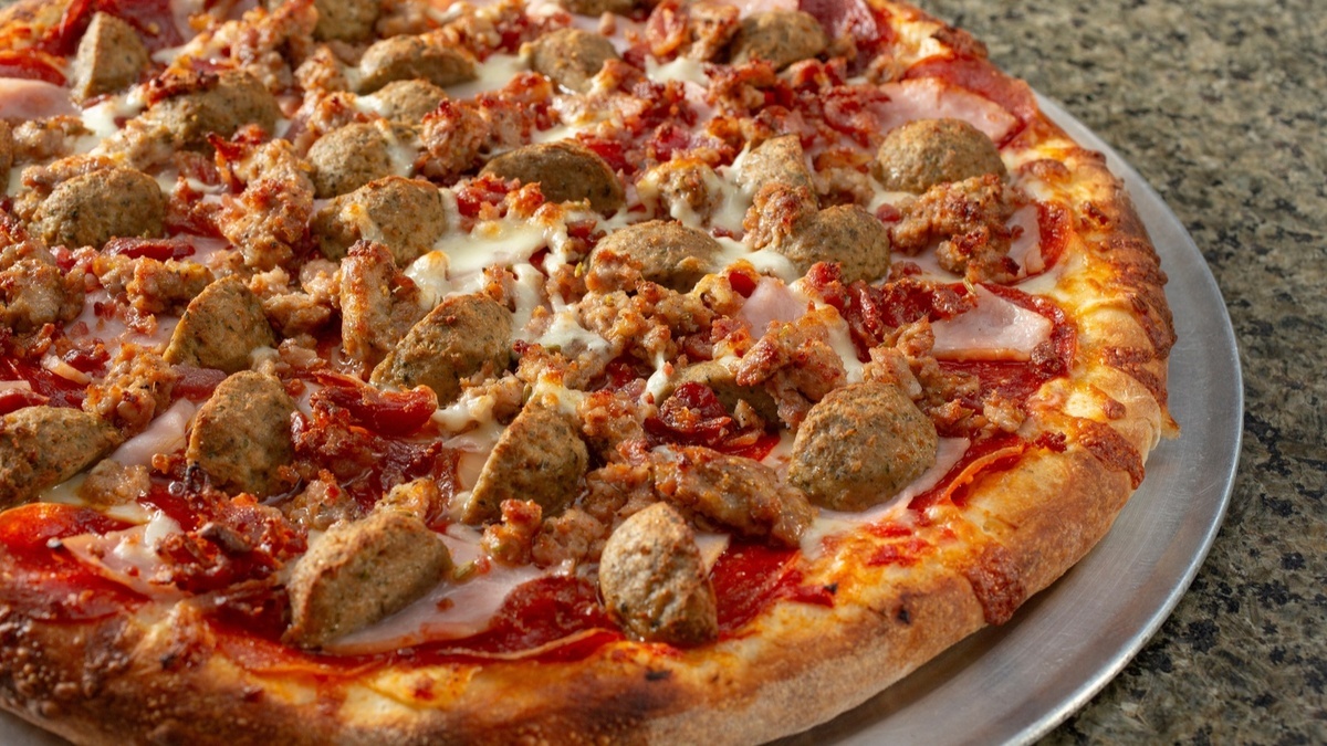 Гастроэнтеролог назвала наиболее "тяжелые" виды пиццы