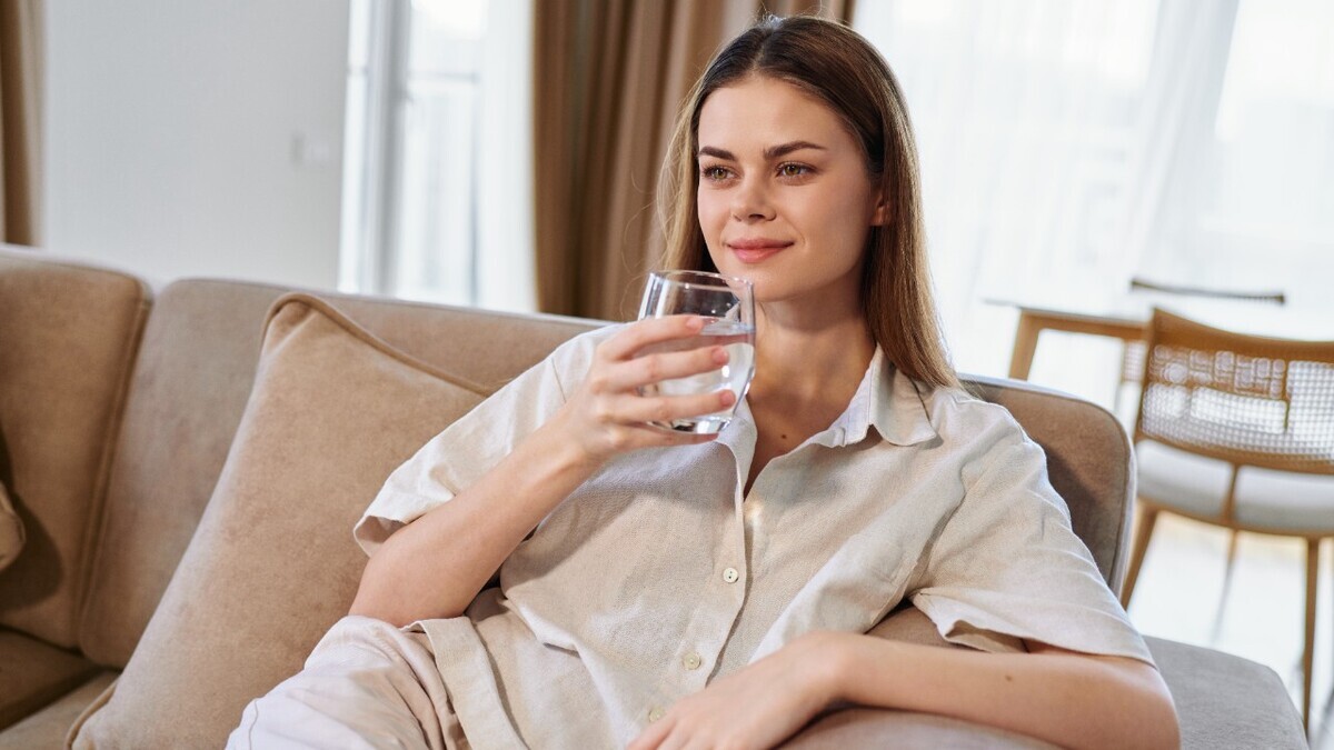 Забудьте про "2 литра": ваша точная норма воды в день — диетологи посчитали