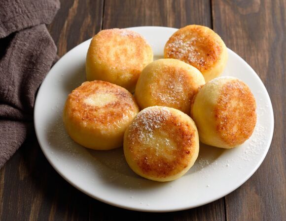 Теперь по утрам не суечусь, а делаю суперсырники без жарки и муки: вкусно, полезно и время не трачу